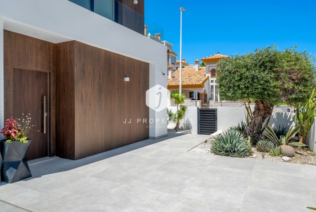 Tweedehands - Villa -
Guardamar del Segura - Costa Blanca
