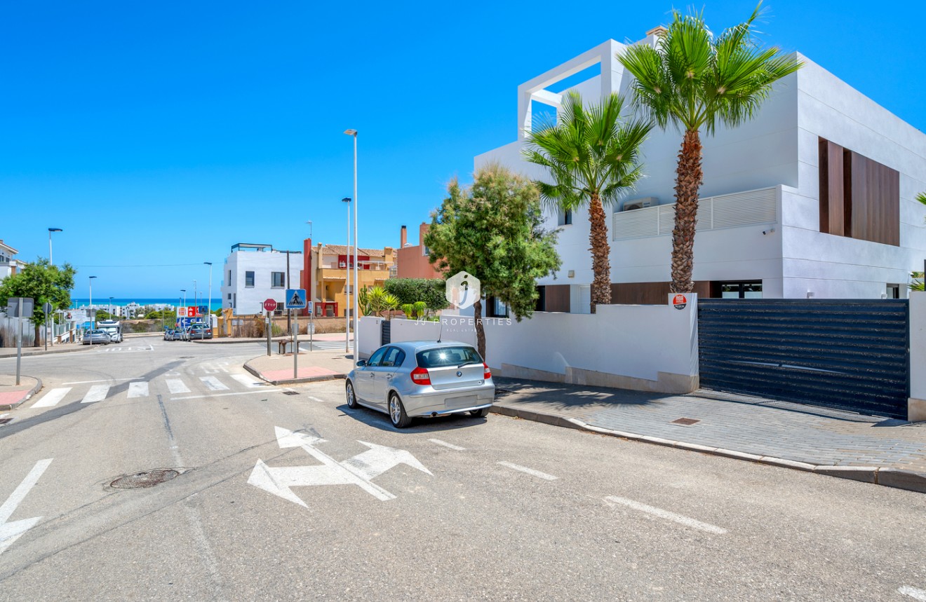 Tweedehands - Villa -
Guardamar del Segura - Costa Blanca