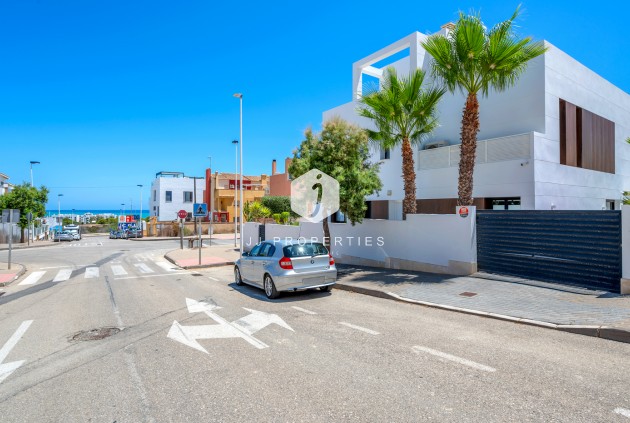 Tweedehands - Villa -
Guardamar del Segura - Costa Blanca