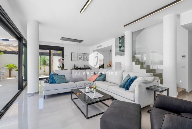 Tweedehands - Villa -
Guardamar del Segura - Costa Blanca