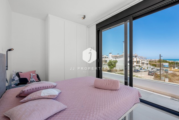 Tweedehands - Villa -
Guardamar del Segura - Costa Blanca