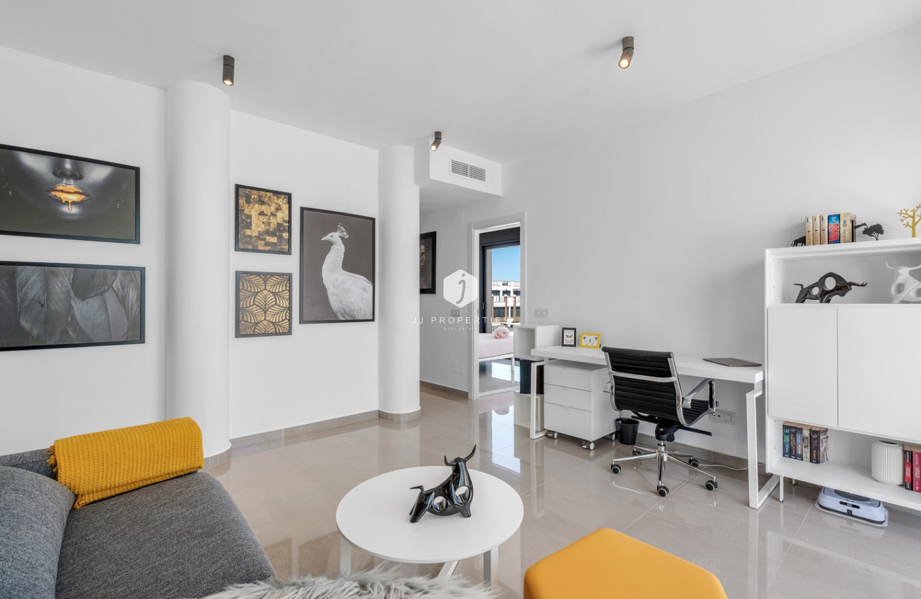 Tweedehands - Villa -
Guardamar del Segura - Costa Blanca