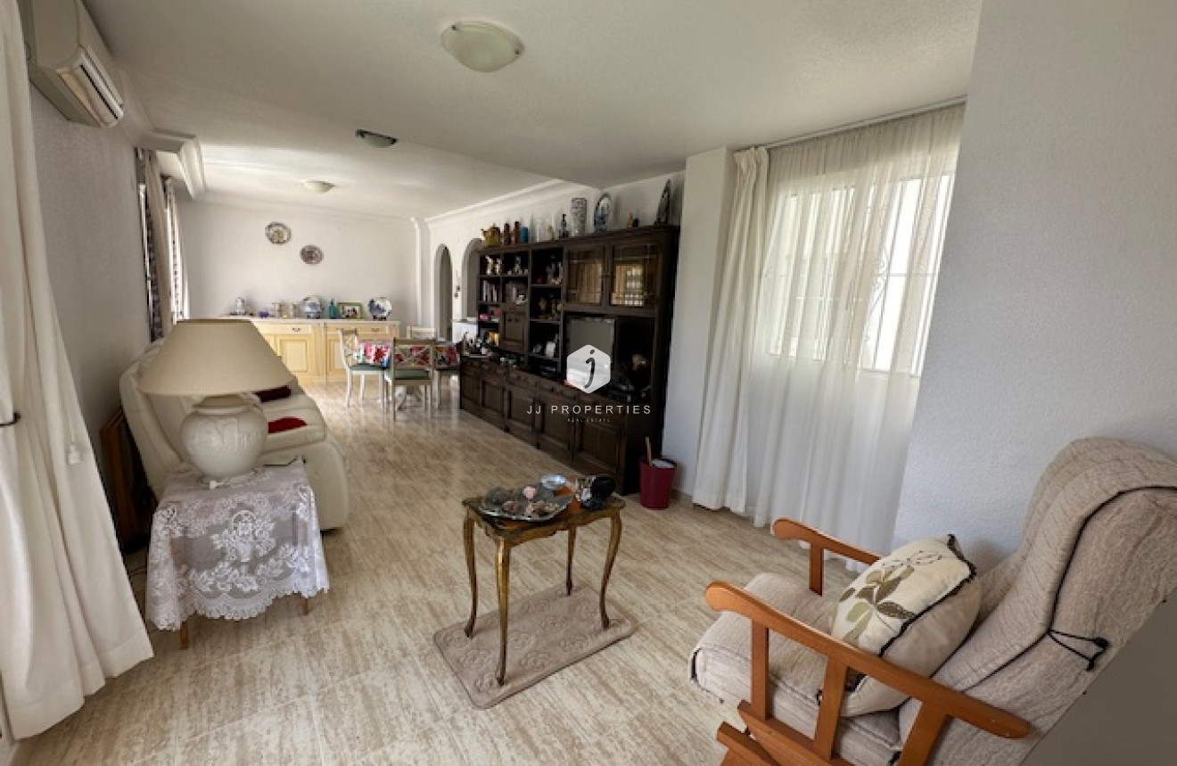 D'occasion - Appartement -
Torrevieja - Costa Blanca