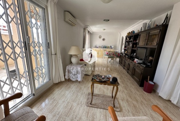 D'occasion - Appartement -
Torrevieja - Costa Blanca