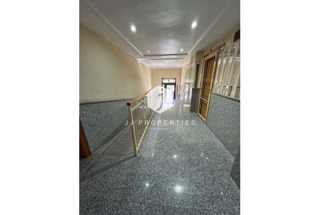 D'occasion - Appartement -
Torrevieja - Costa Blanca