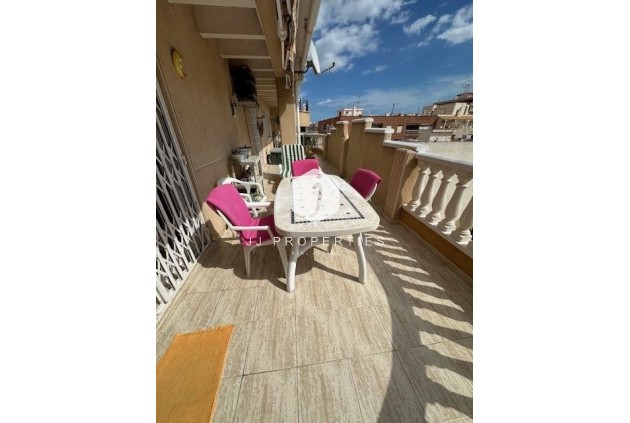 D'occasion - Appartement -
Torrevieja - Costa Blanca
