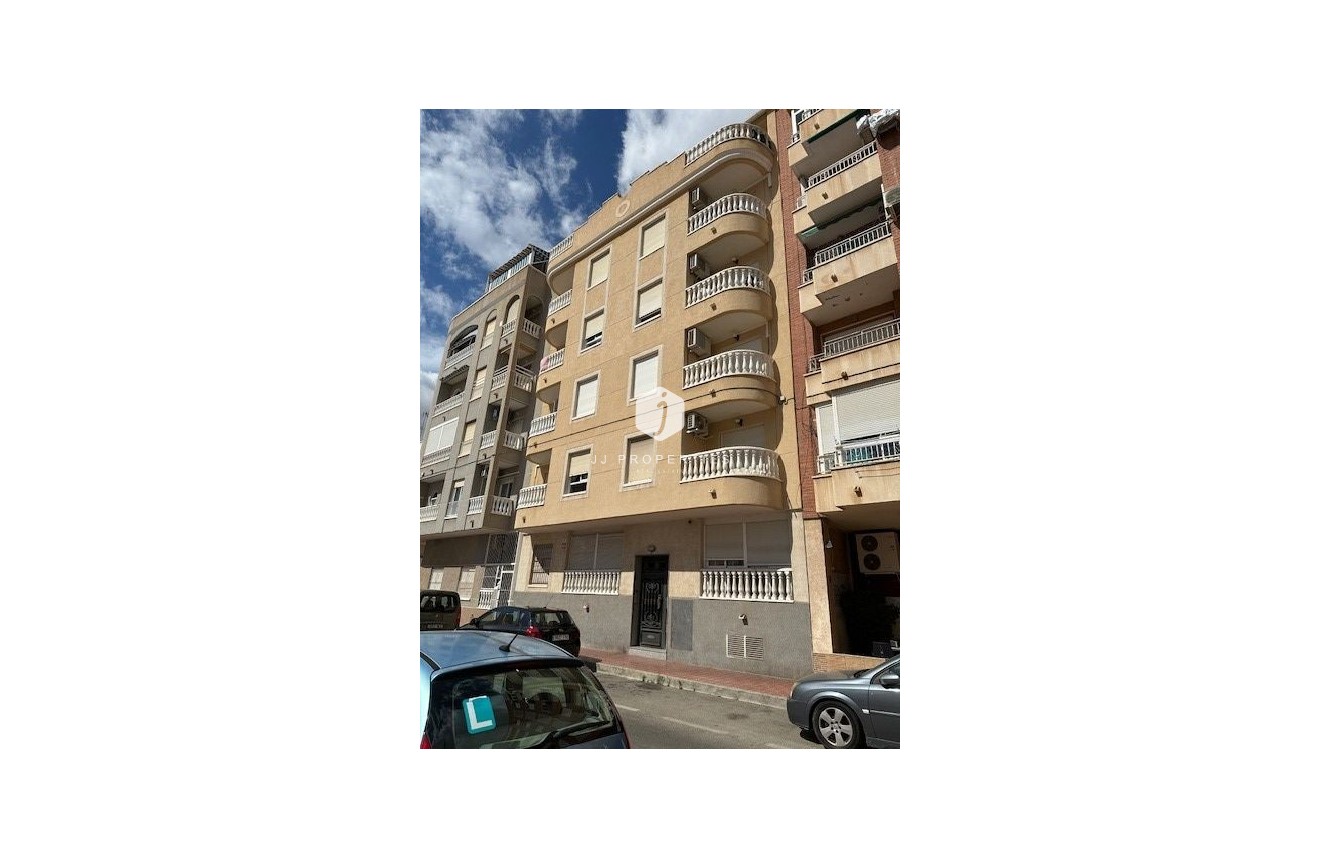 D'occasion - Appartement -
Torrevieja - Costa Blanca