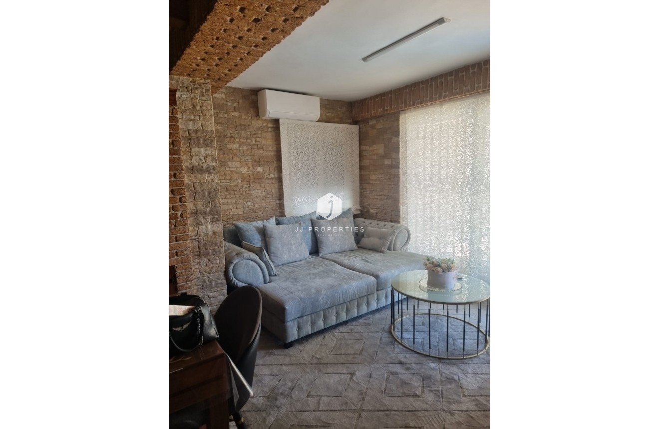 Tweedehands - Chalet -
Orihuela Costa - Costa Blanca