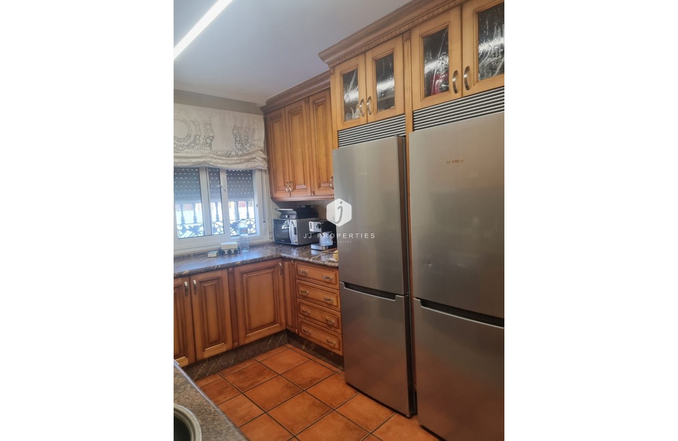 Tweedehands - Chalet -
Orihuela Costa - Costa Blanca