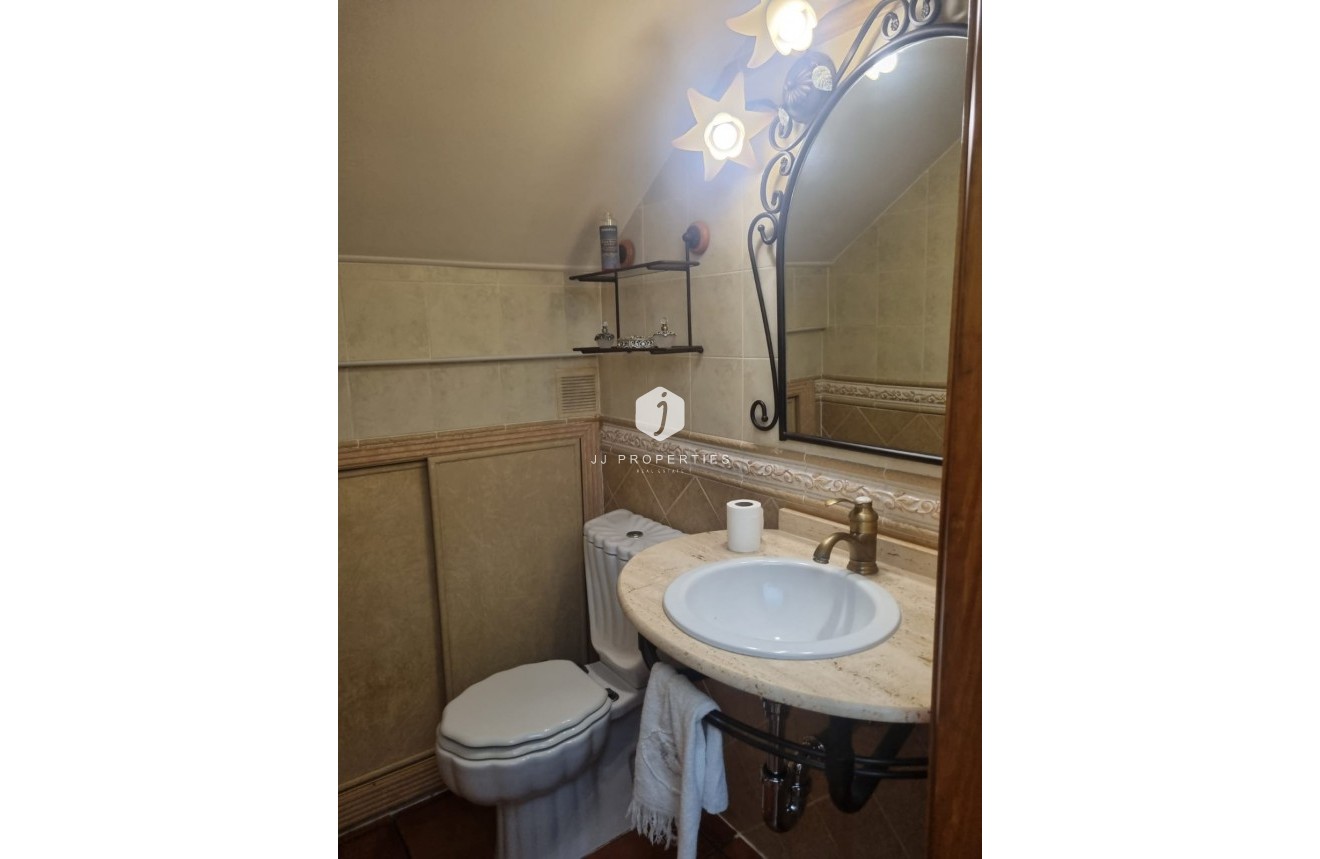 Tweedehands - Chalet -
Orihuela Costa - Costa Blanca