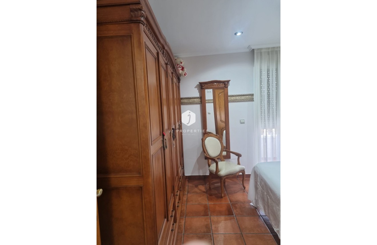 Tweedehands - Chalet -
Orihuela Costa - Costa Blanca