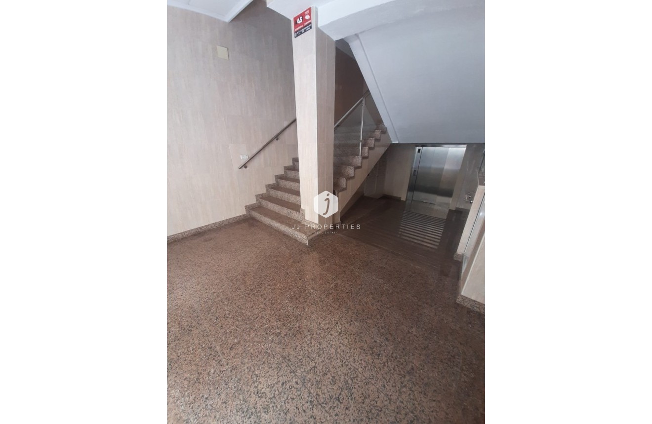 Aus zweiter Hand - Wohnung -
Torrevieja - Costa Blanca