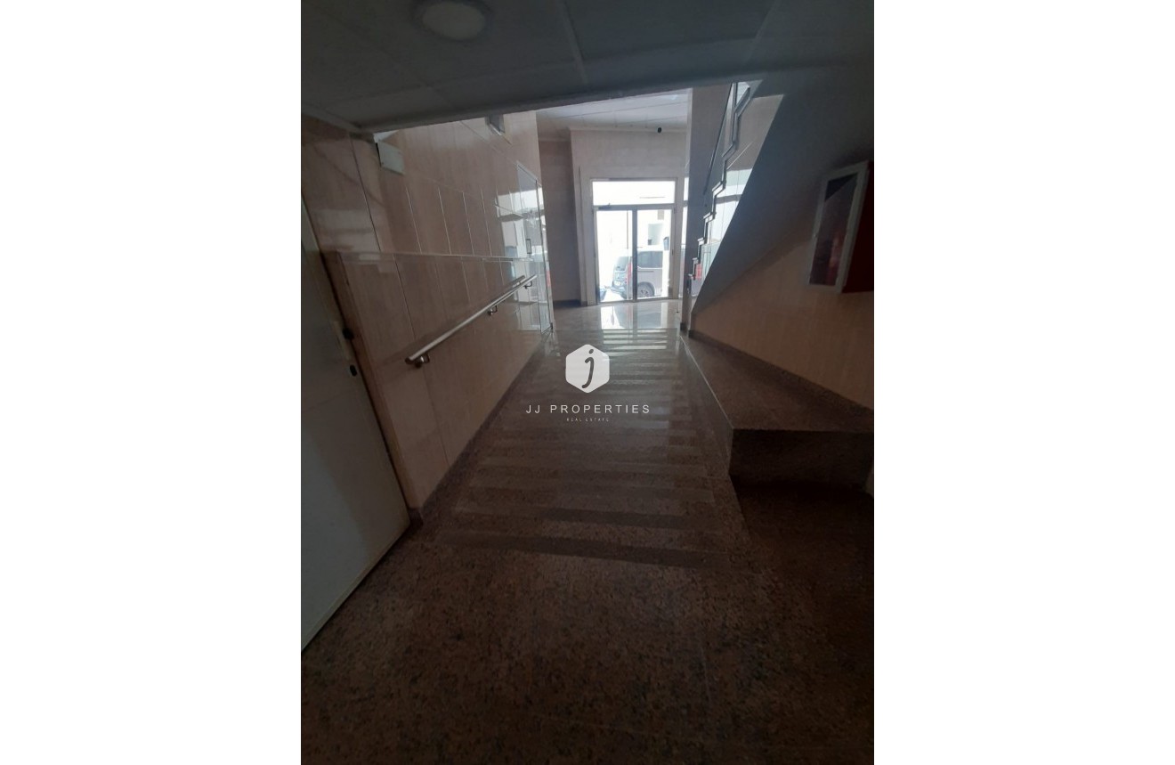 Aus zweiter Hand - Wohnung -
Torrevieja - Costa Blanca