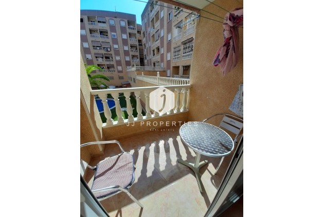 Tweedehands - Appartement / flat -
Torrevieja - Costa Blanca