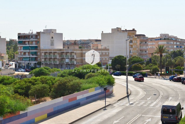 Tweedehands - Appartement / flat -
Torrevieja - Costa Blanca