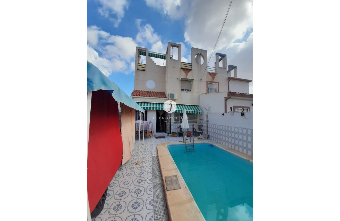 Segunda mano - Chalet -
Torrevieja - Costa Blanca