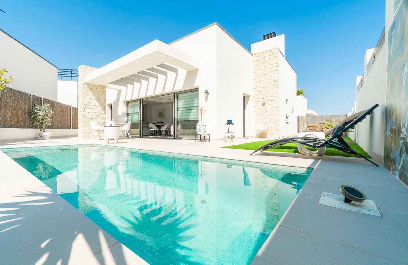 Z drugiej ręki - Villa -
Orihuela Costa - Costa Blanca