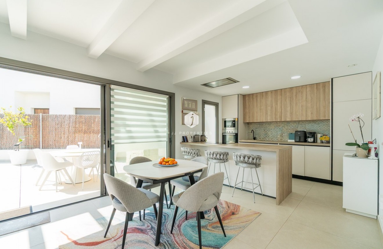 Z drugiej ręki - Villa -
Orihuela Costa - Costa Blanca