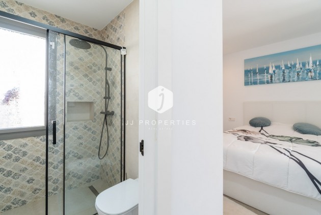 Z drugiej ręki - Villa -
Orihuela Costa - Costa Blanca