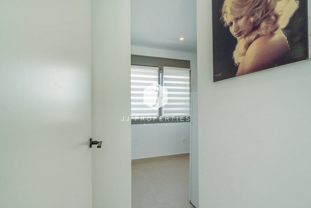 Z drugiej ręki - Villa -
Orihuela Costa - Costa Blanca