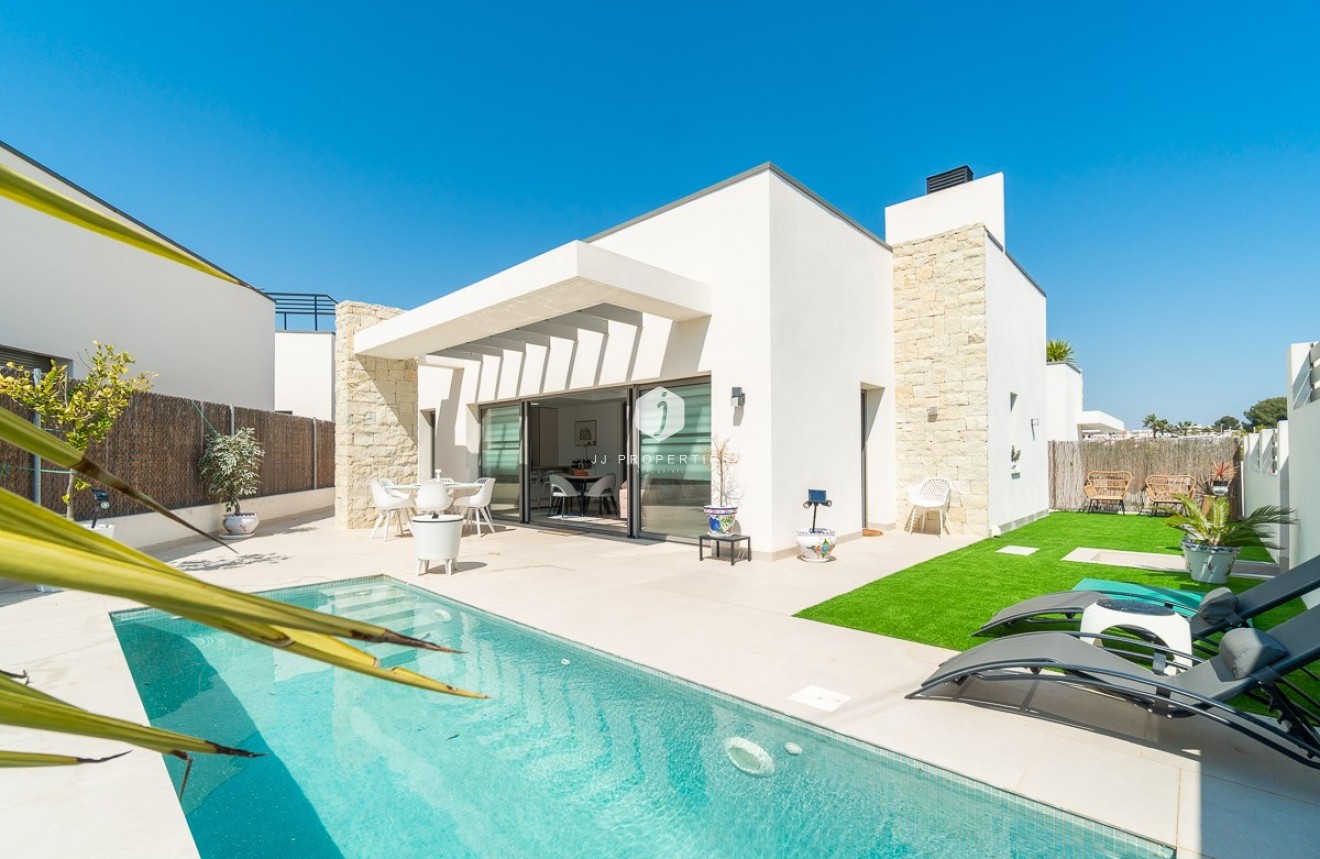 Z drugiej ręki - Villa -
Orihuela Costa - Costa Blanca