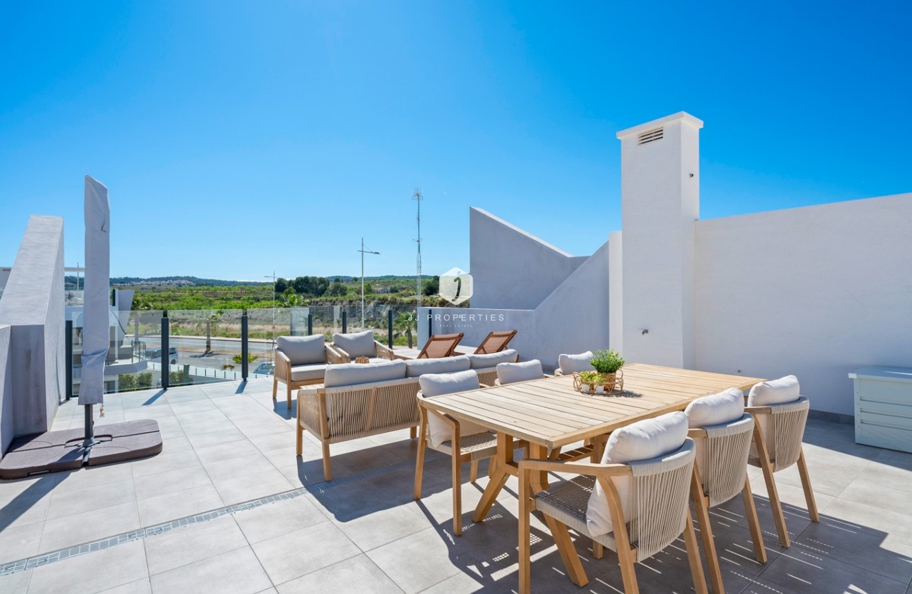 Resale - Apartment / flat -
San Miguel de Salinas - Inland
