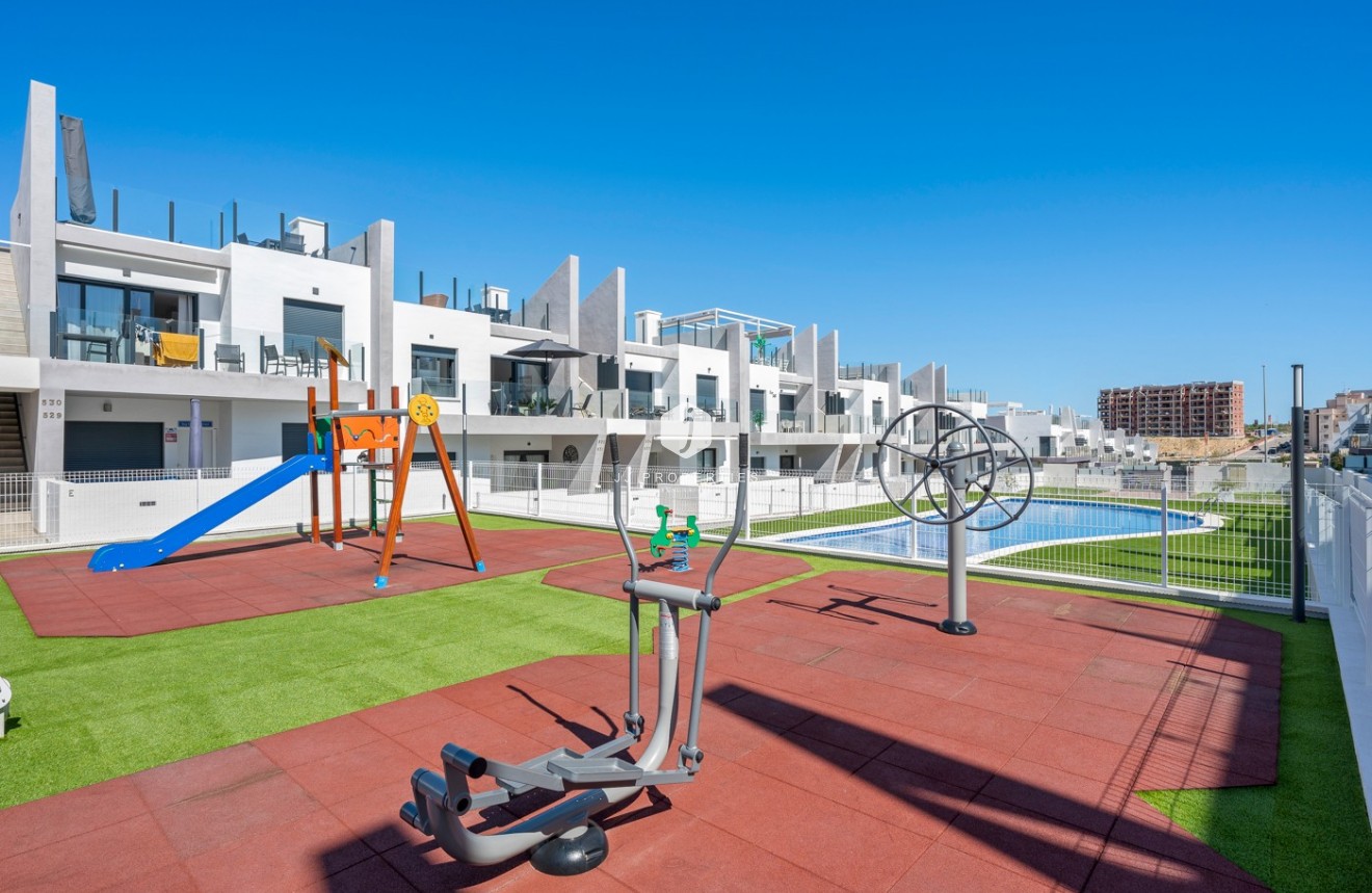 Resale - Apartment / flat -
San Miguel de Salinas - Inland