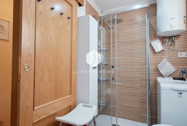 Segunda mano - Ático -
Torrevieja