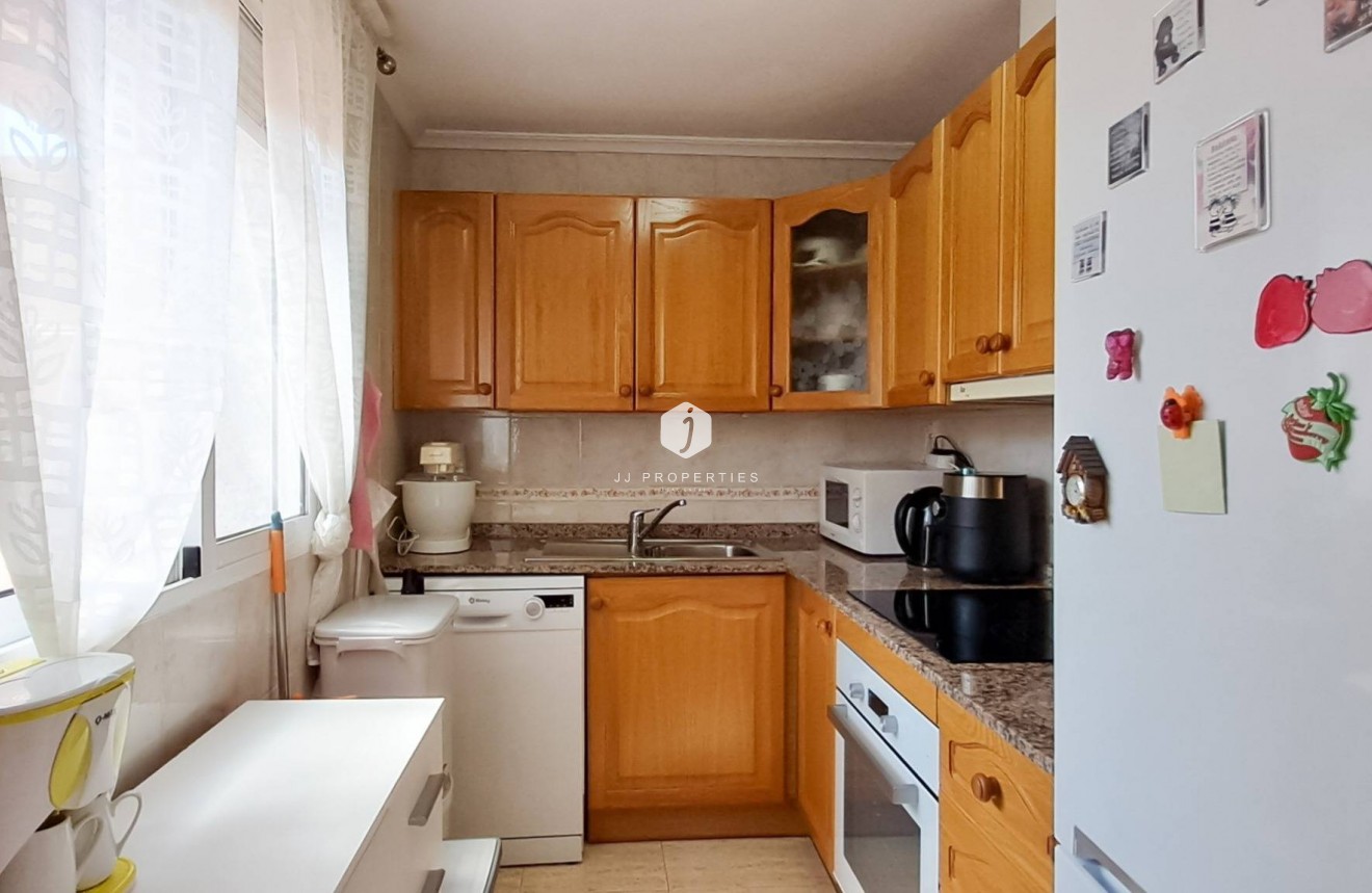 Segunda mano - Ático -
Torrevieja