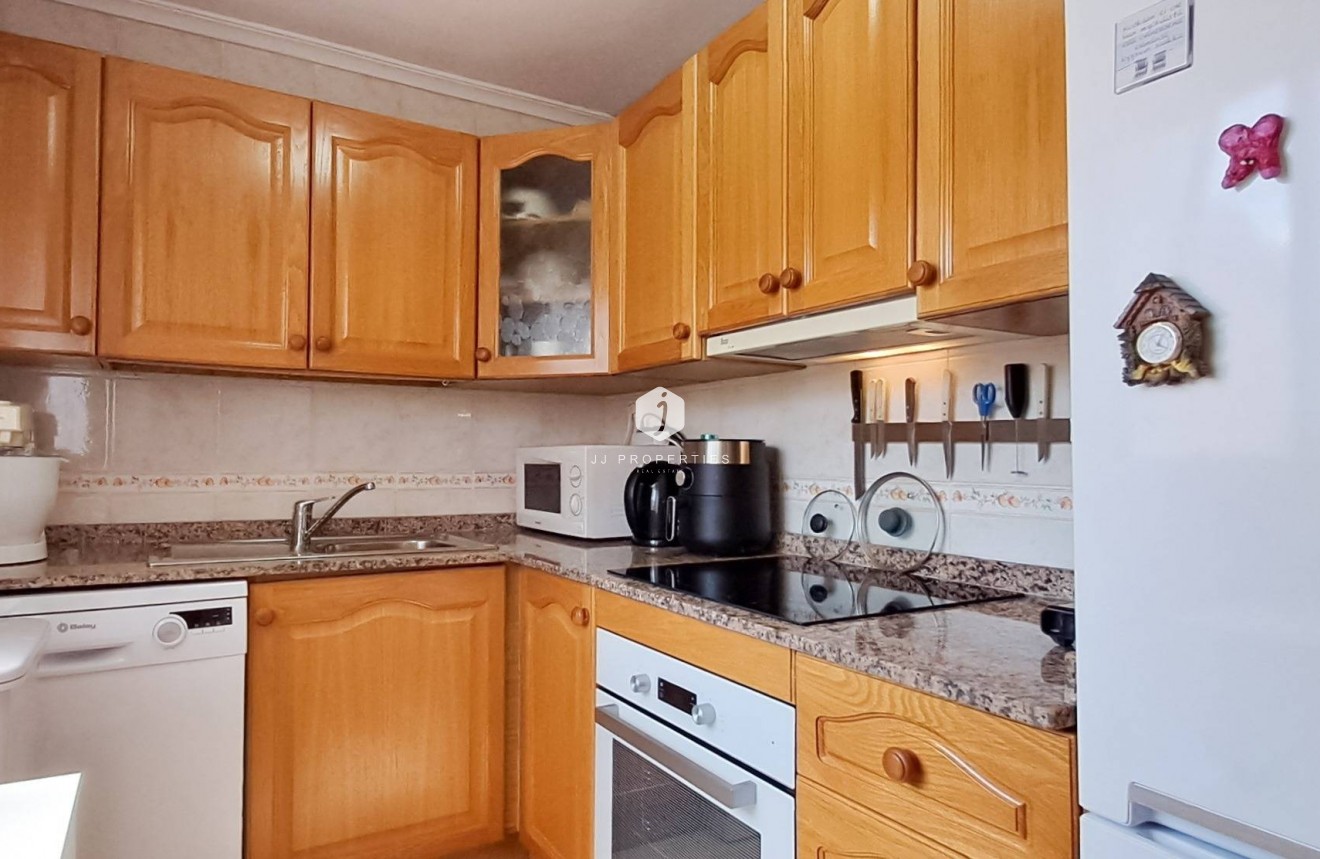 Segunda mano - Ático -
Torrevieja