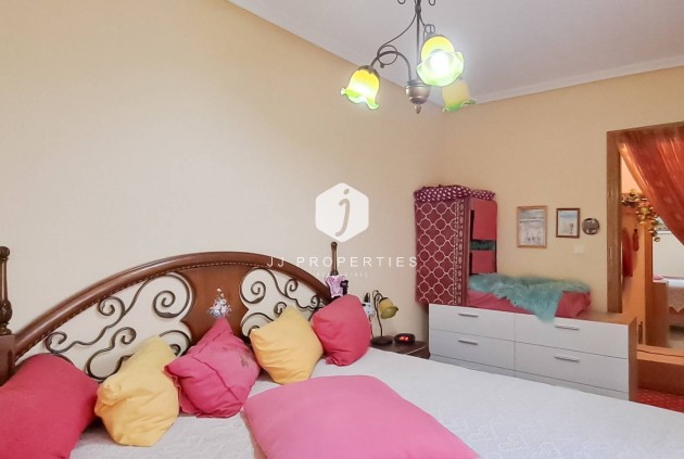 Segunda mano - Ático -
Torrevieja