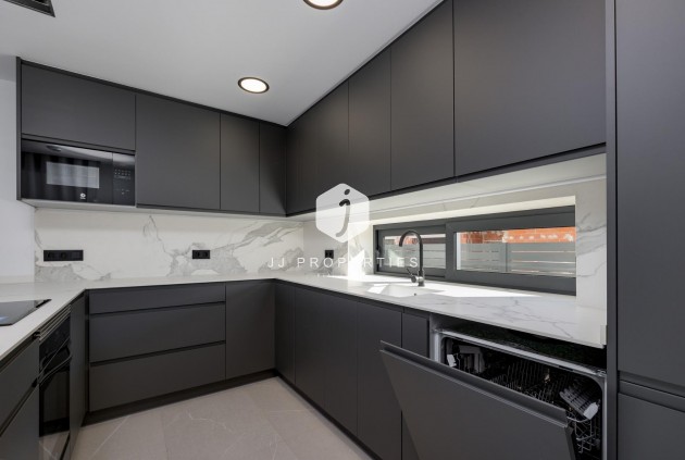 Nowy budynek - Villa -
Torrevieja - Sector 25