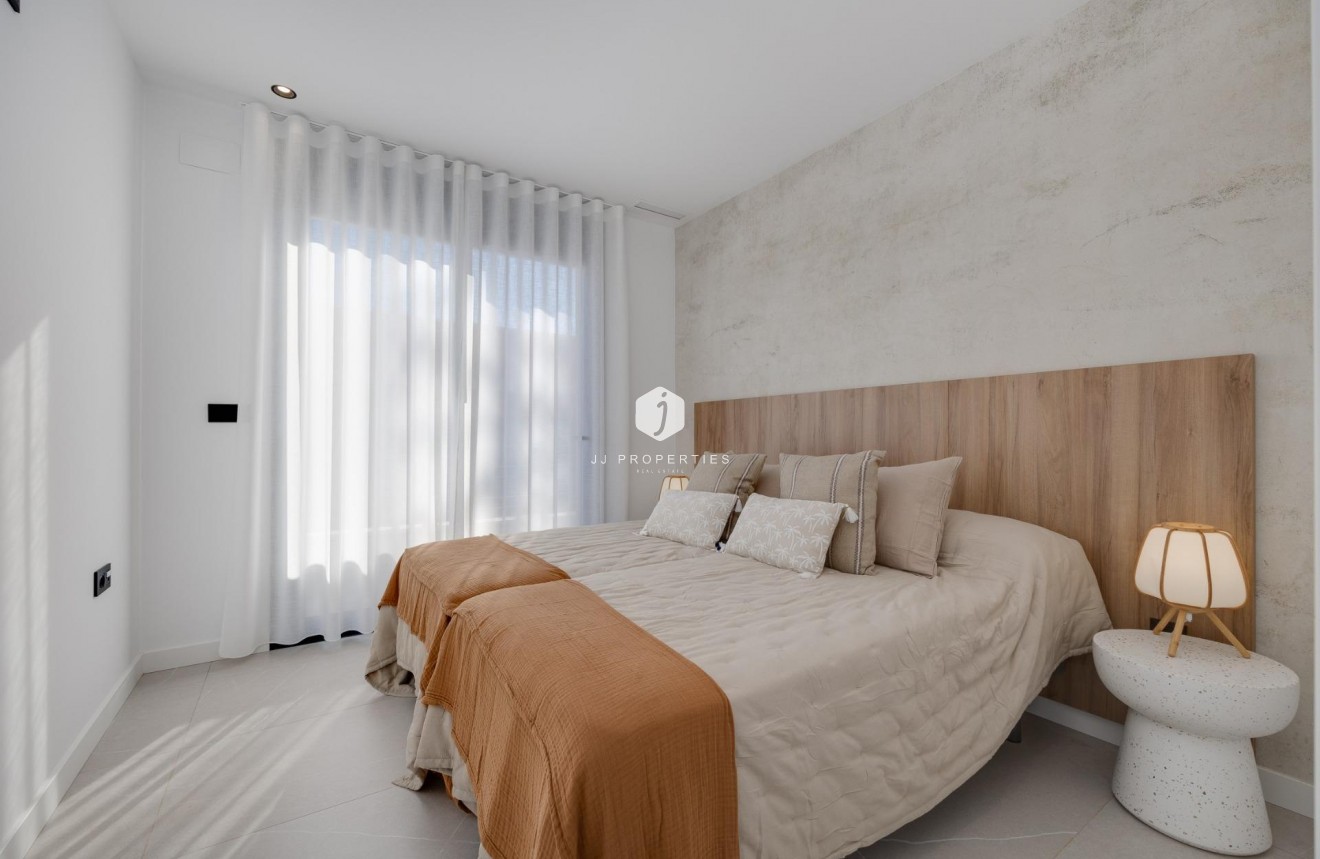 Nowy budynek - Villa -
Torrevieja - Sector 25