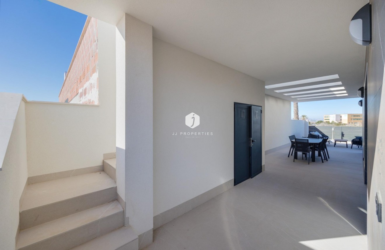 Nowy budynek - Villa -
Torrevieja - Sector 25