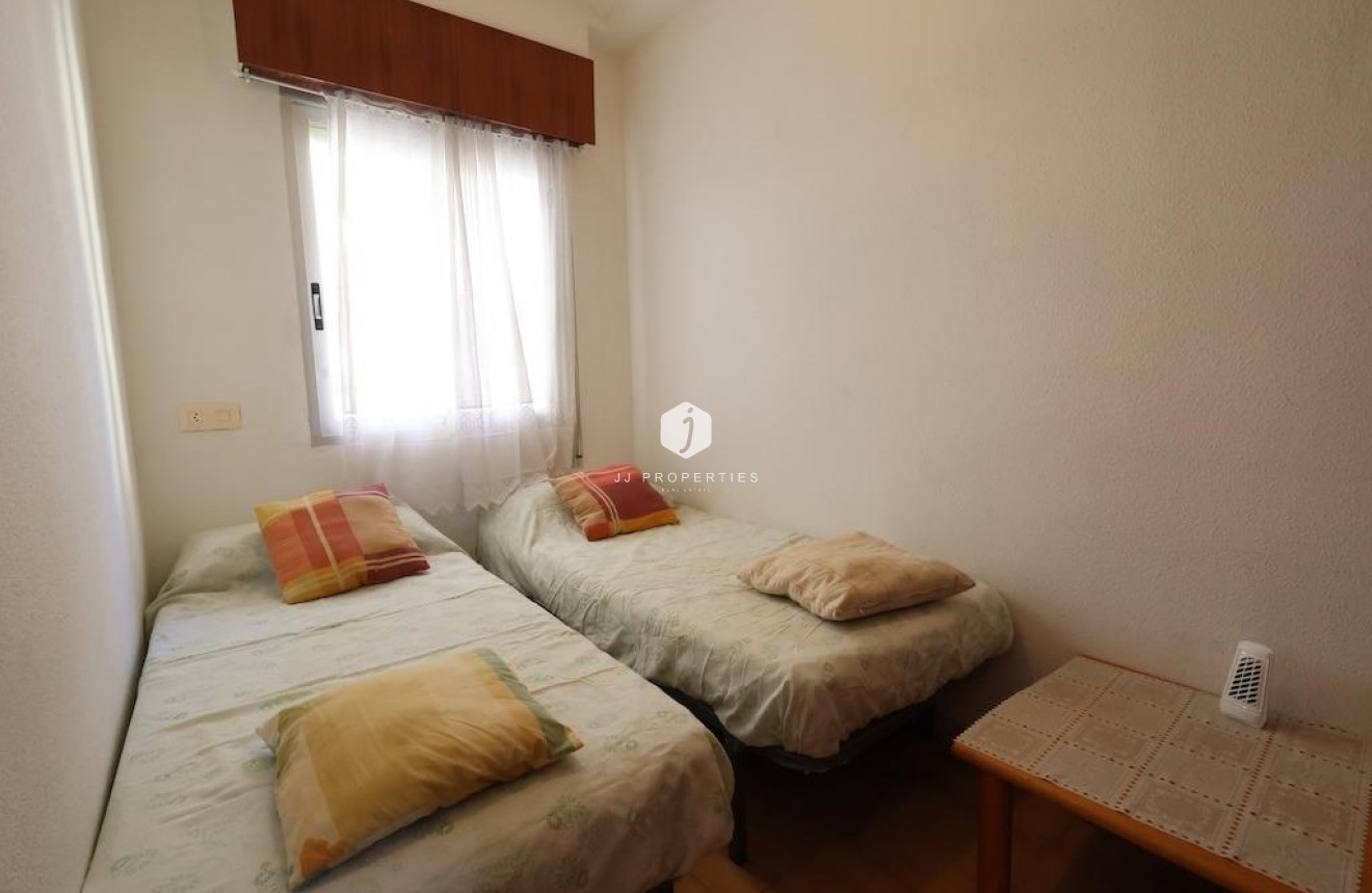 Tweedehands - Appartement / flat -
Torrevieja - Costa Blanca