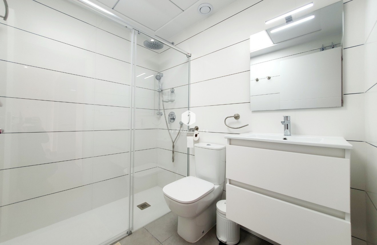 Resale - Apartment / flat -
Orihuela Costa - Costa Blanca