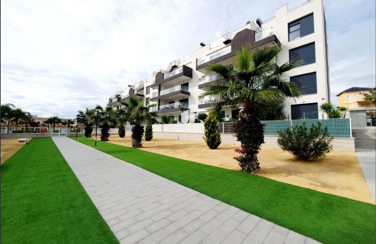 Resale - Apartment / flat -
Orihuela Costa - Costa Blanca