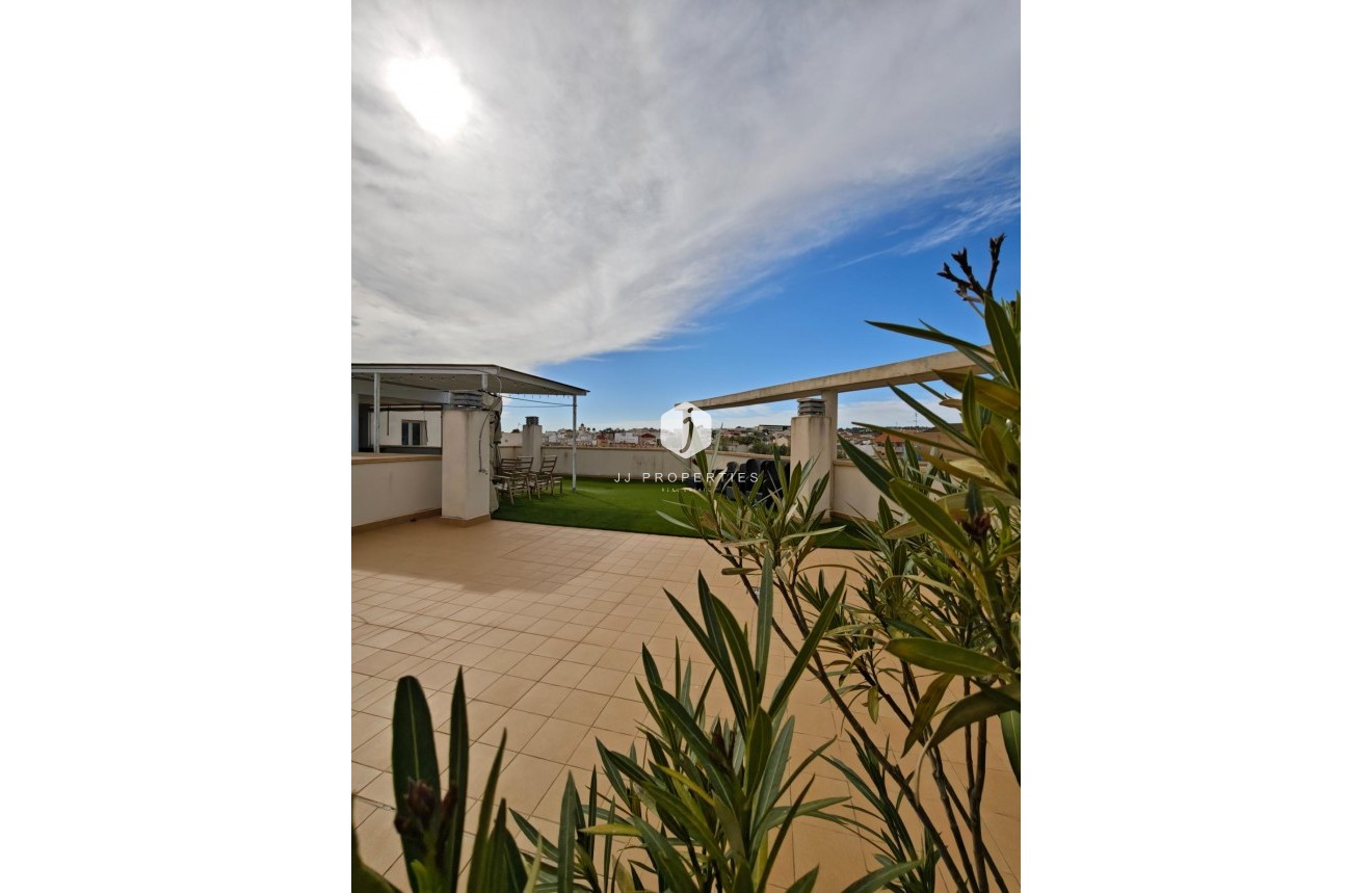 Segunda mano - Apartamento / piso -
San Miguel de Salinas