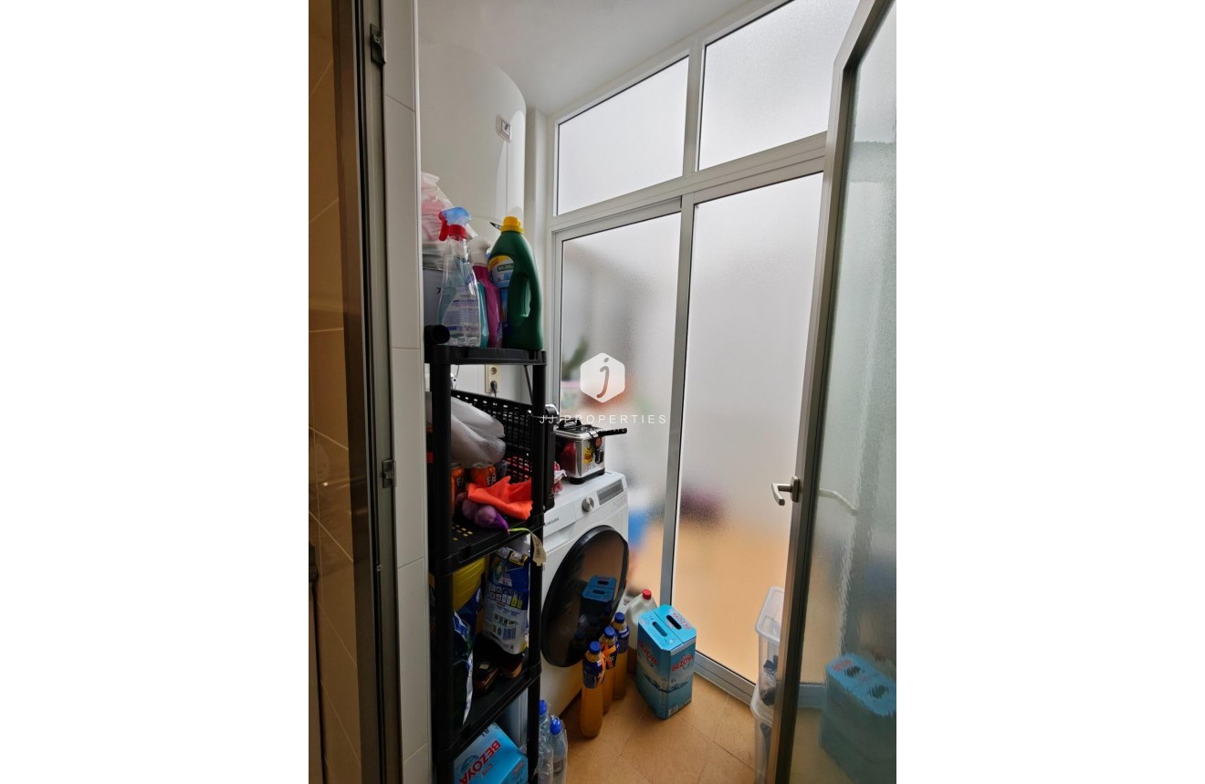 Segunda mano - Apartamento / piso -
San Miguel de Salinas