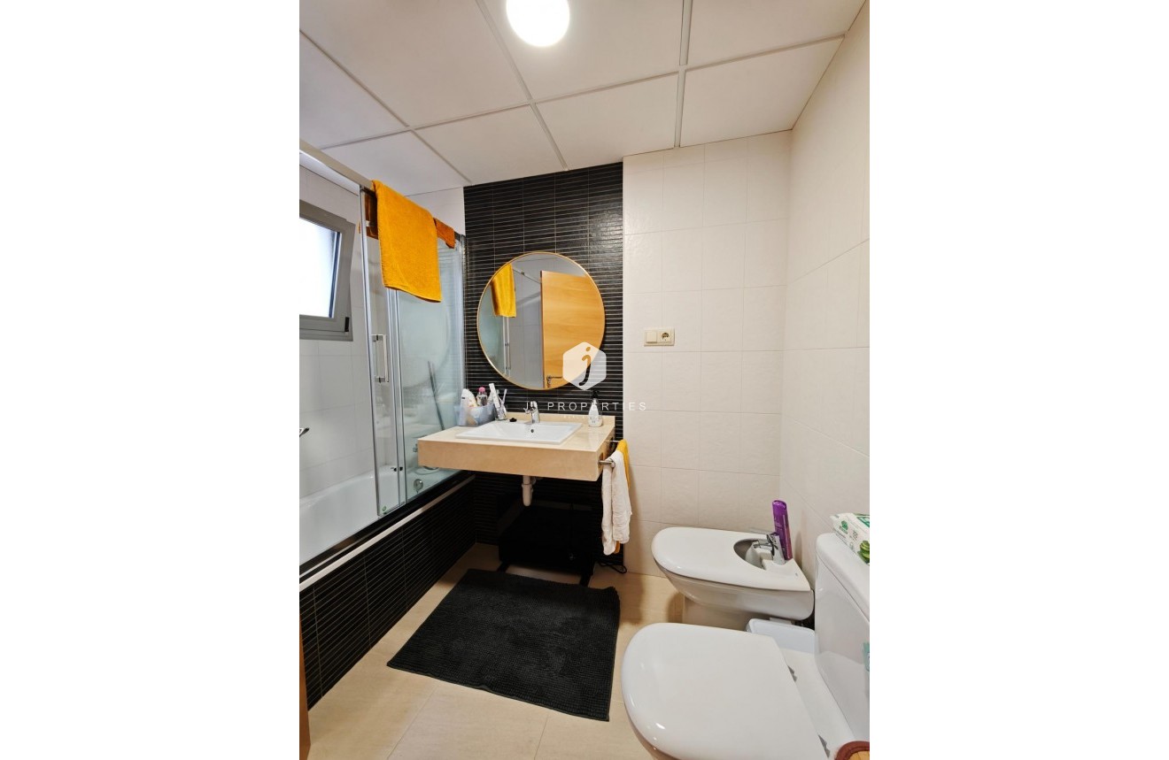 Segunda mano - Apartamento / piso -
San Miguel de Salinas