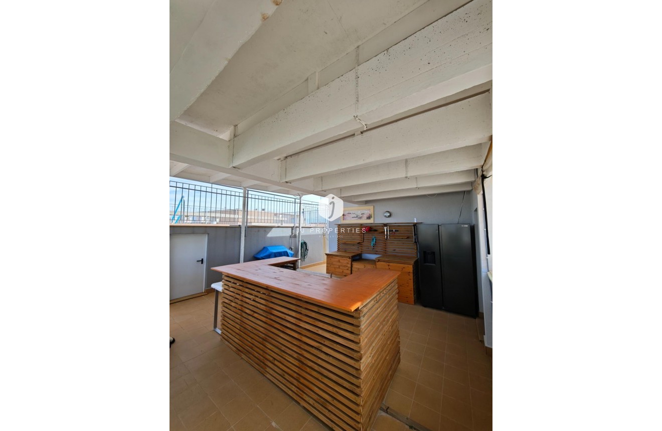 Segunda mano - Apartamento / piso -
San Miguel de Salinas