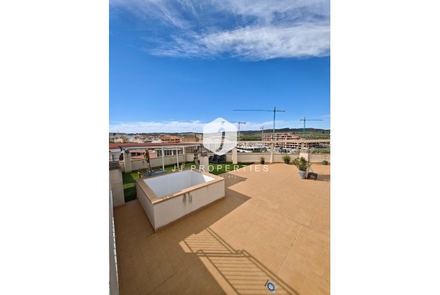Segunda mano - Apartamento / piso -
San Miguel de Salinas