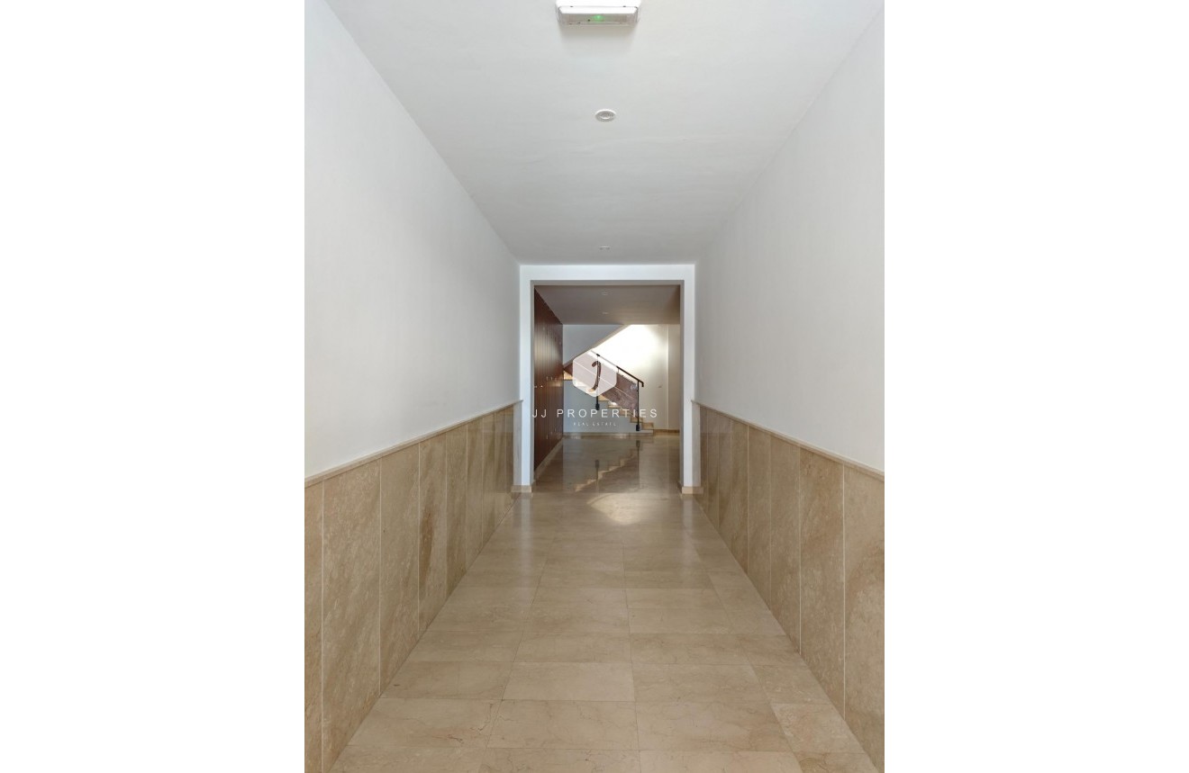 Segunda mano - Apartamento / piso -
San Miguel de Salinas