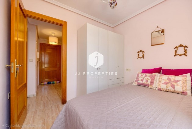 Aus zweiter Hand - Penthouse -
Torrevieja - Centro