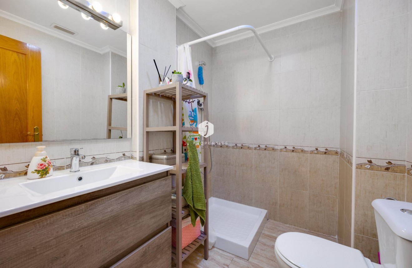 Aus zweiter Hand - Penthouse -
Torrevieja - Centro