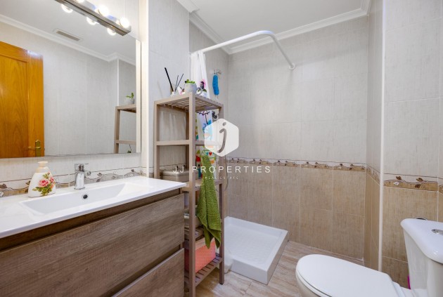 Aus zweiter Hand - Penthouse -
Torrevieja - Centro