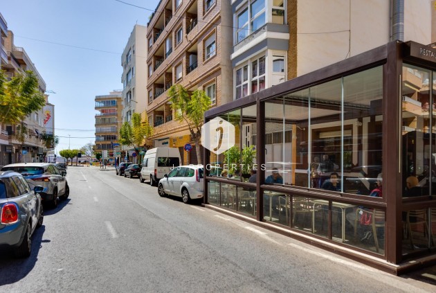 Aus zweiter Hand - Penthouse -
Torrevieja - Centro