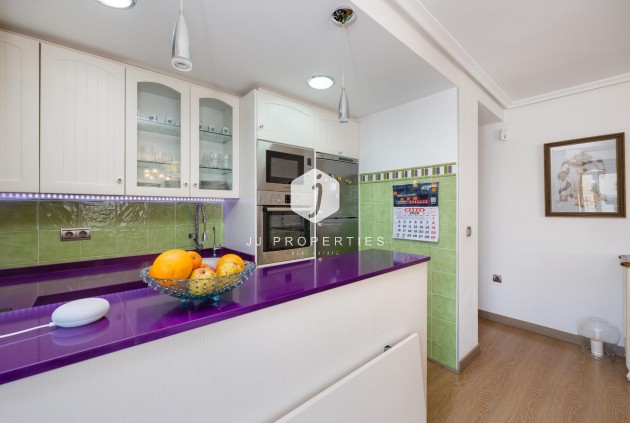 Segunda mano - Ático -
Torrevieja - Centro