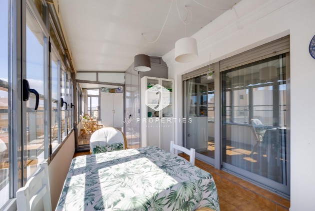 Segunda mano - Ático -
Torrevieja - Centro