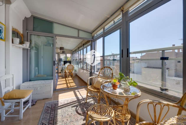 Segunda mano - Ático -
Torrevieja - Centro